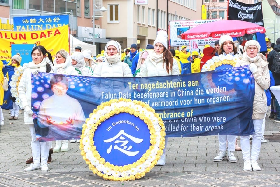 成都八旬老太張鳳仙被綁架關押後離世