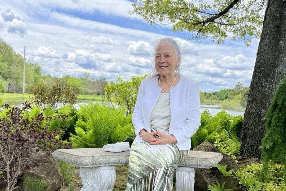 【1分鐘故事】魁北克女士：在黑暗中看到光明